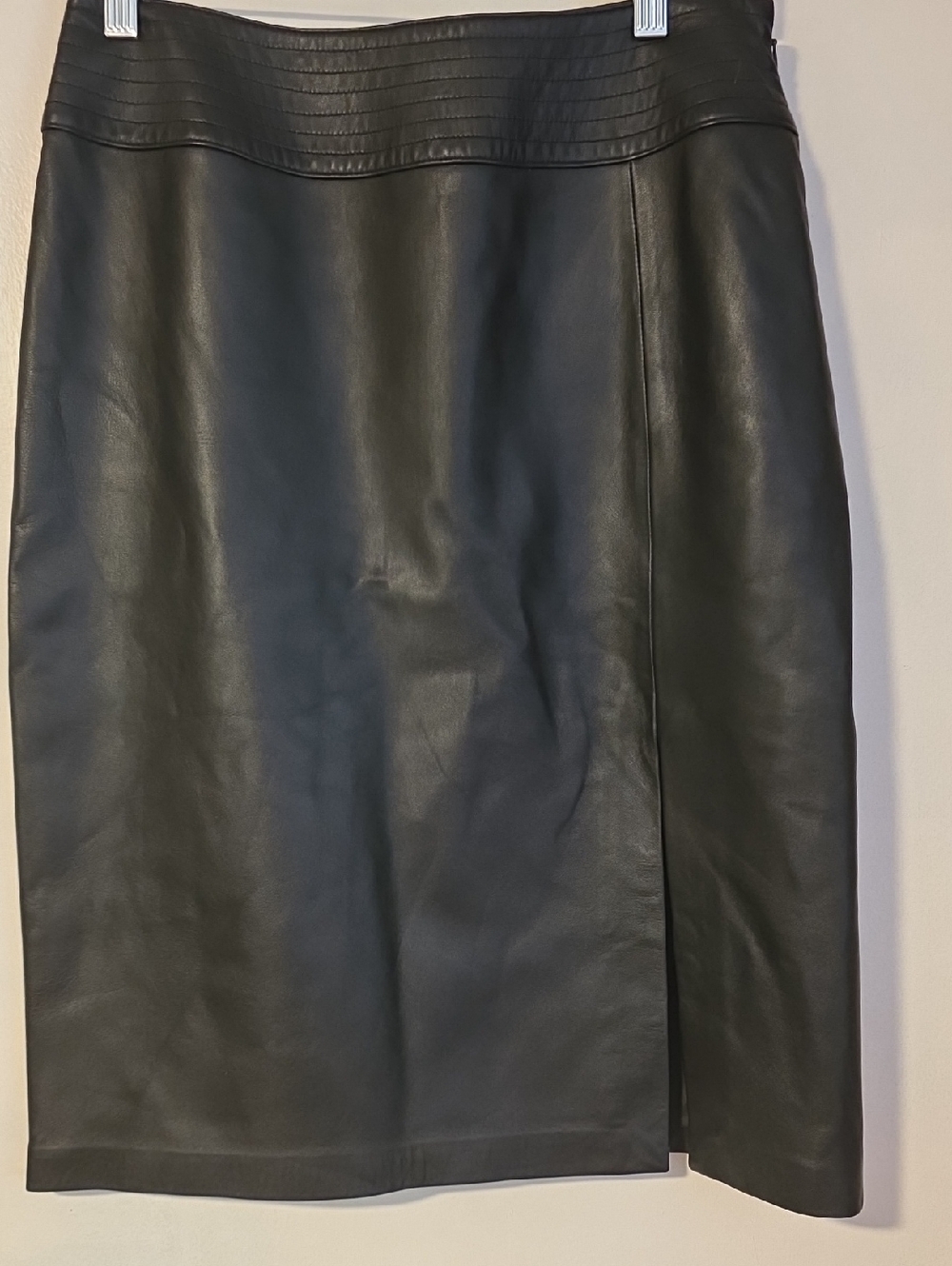 Apostrophe Black Leather Pencil Skirt with Textured Waistband Detail
